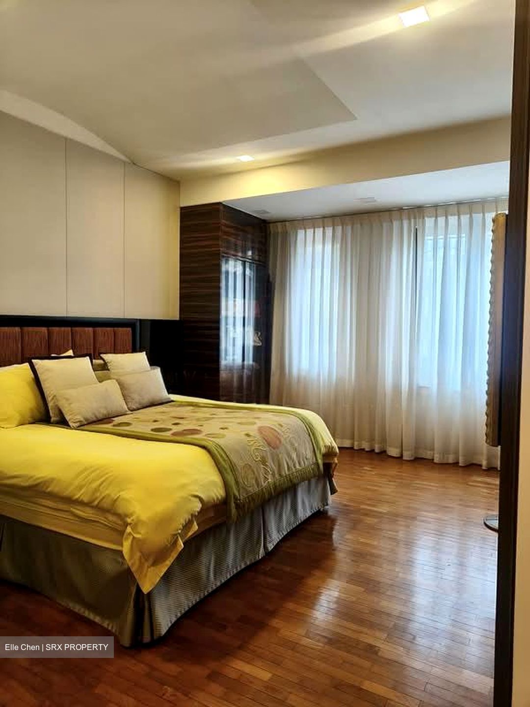 Dmanor (D16), Terrace #568169541